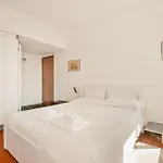 Apartment La Dimora Dell'artista Sea View Free Parking