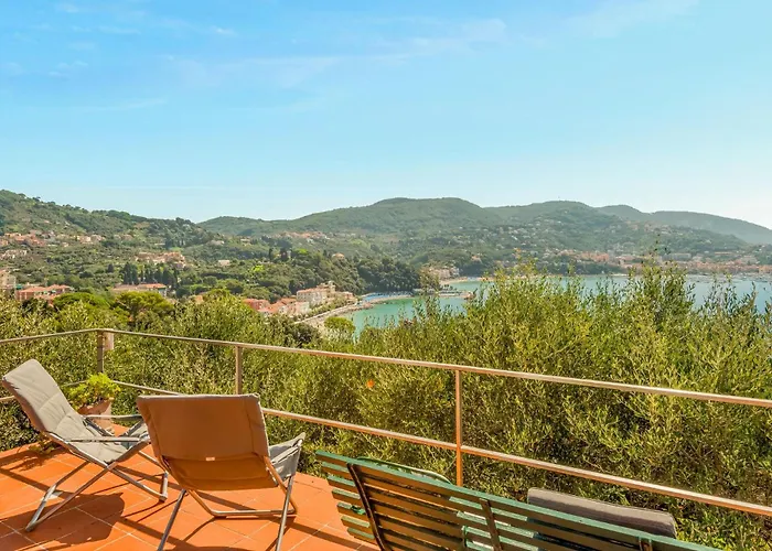 La Dimora Dell'artista Sea View Free Parking San Terenzo